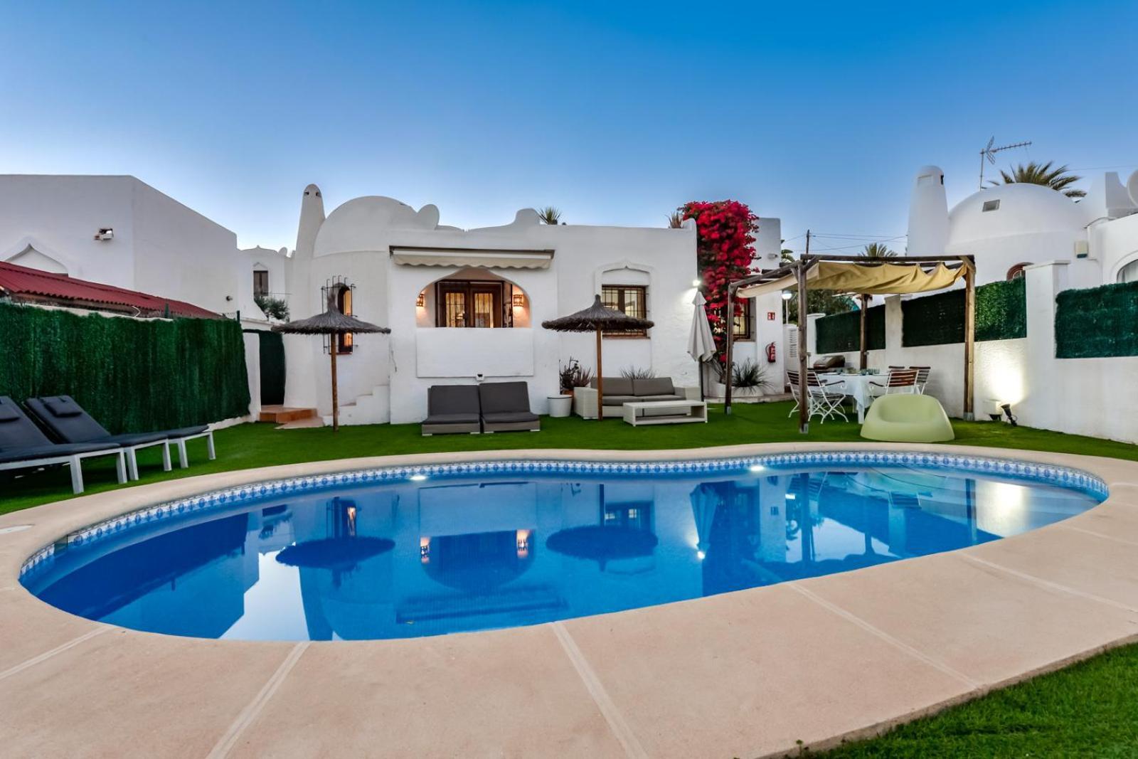 Aitana - Managed By Almarina Calp